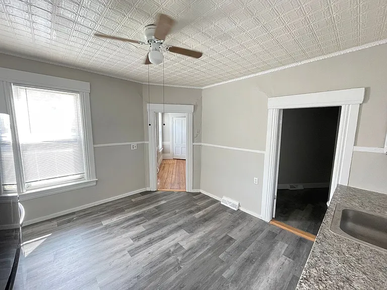 336 Amherst St #1 — Photo 15