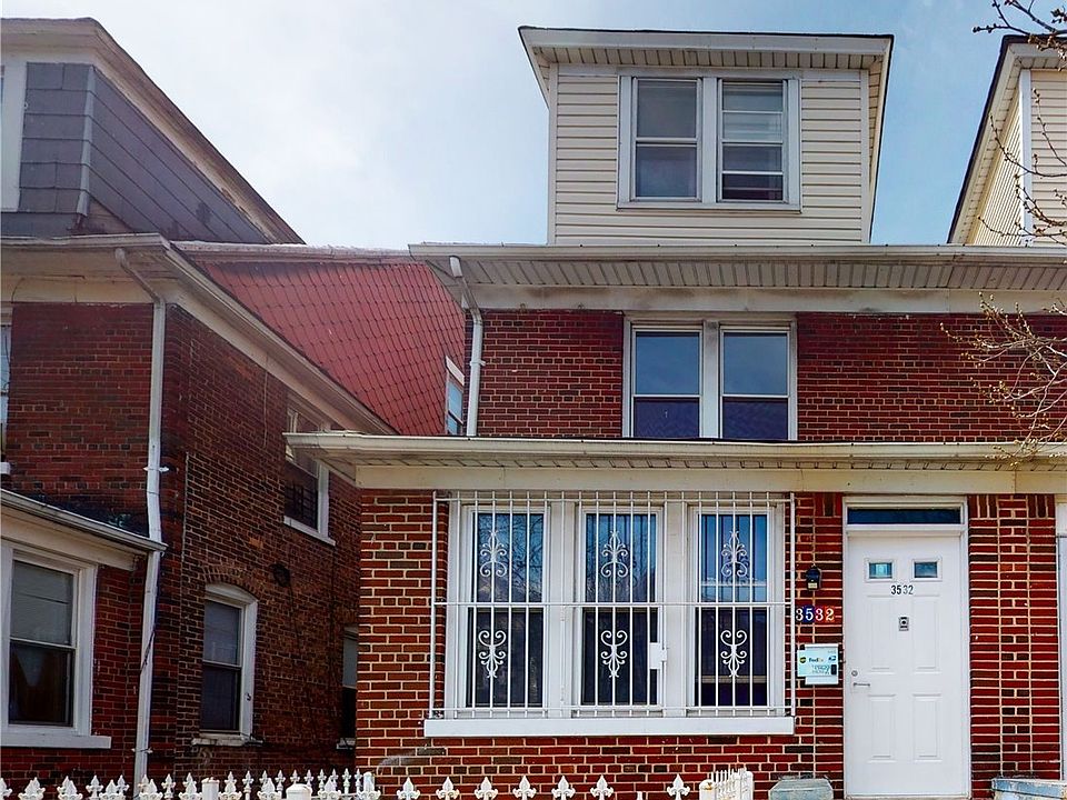 1st image of 3532 93rd St