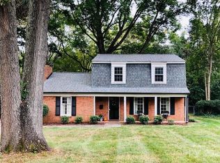 821 Greentree Dr, Charlotte, NC 28211