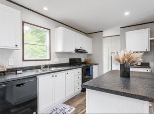 2664 State Highway 268, Pinnacle, NC 27043