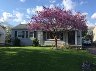 878 Carolyn Ave, Columbus, OH 43224