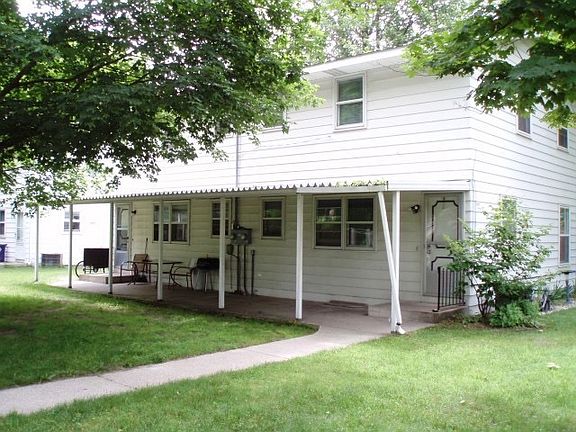 3rd image of 589 W 19th St