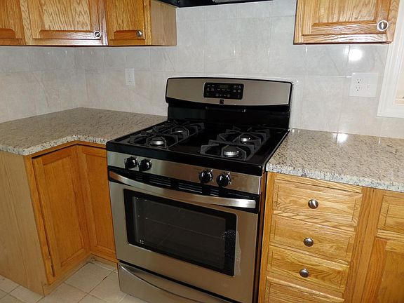 Gas stove all new appliances