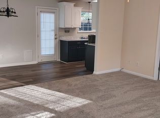 1515 Rebecca Dr, Chapel Hill, TN 37034