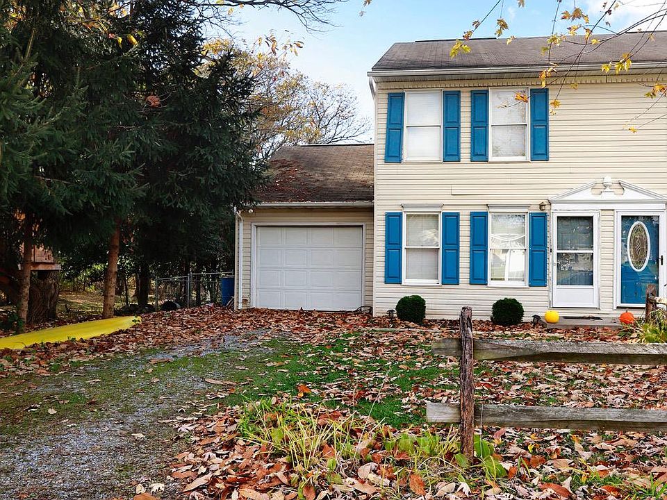 1st image of 1111 Sprecher Ave