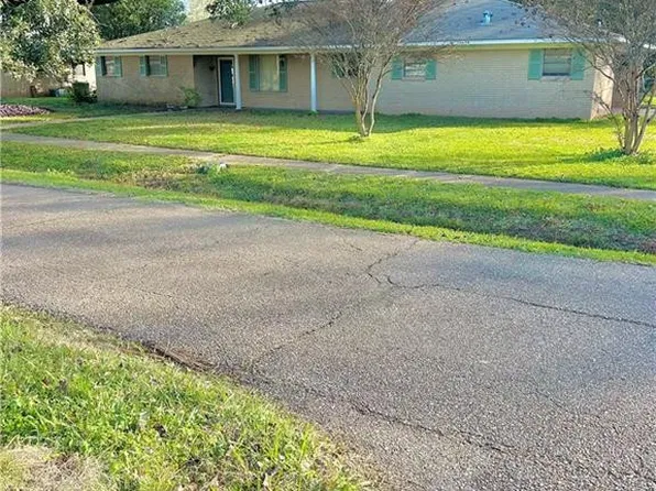 201 N Gayle Ave, Bunkie, LA 71322