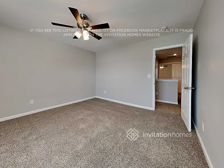 1721 Autumn Creek Ln — Photo 8