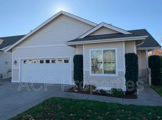 627 Darby Dr, Bellingham, WA 98226