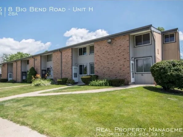 1518 Big Bend Rd, Waukesha, WI 53189