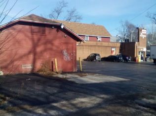 443 S 4th St, Aurora, IL 60505