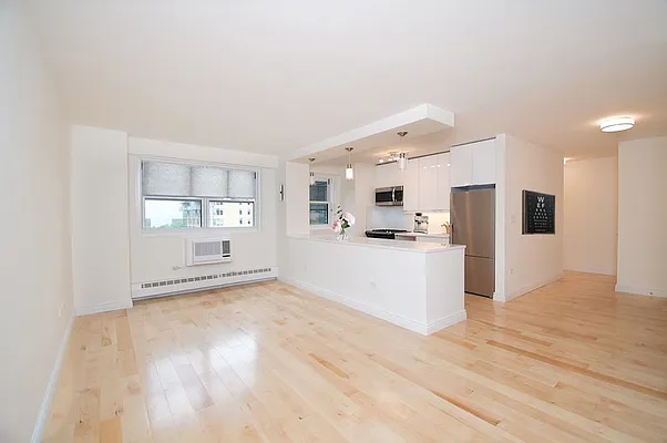 Sold by Level Group | media 8