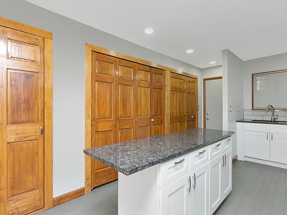 4th image of 437 Palisade Ave APT K1