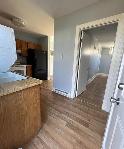 2221 Middleton Beach Rd — Photo 5