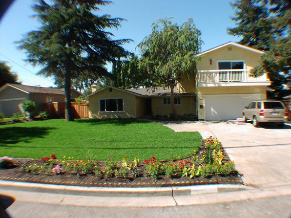 10531 Madera Dr