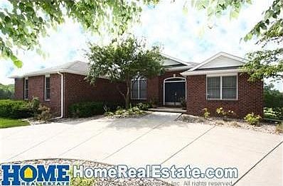 2nd image of 5545 Rebel Dr