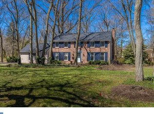 217 Hedgeman Rd, Moorestown, NJ 08057