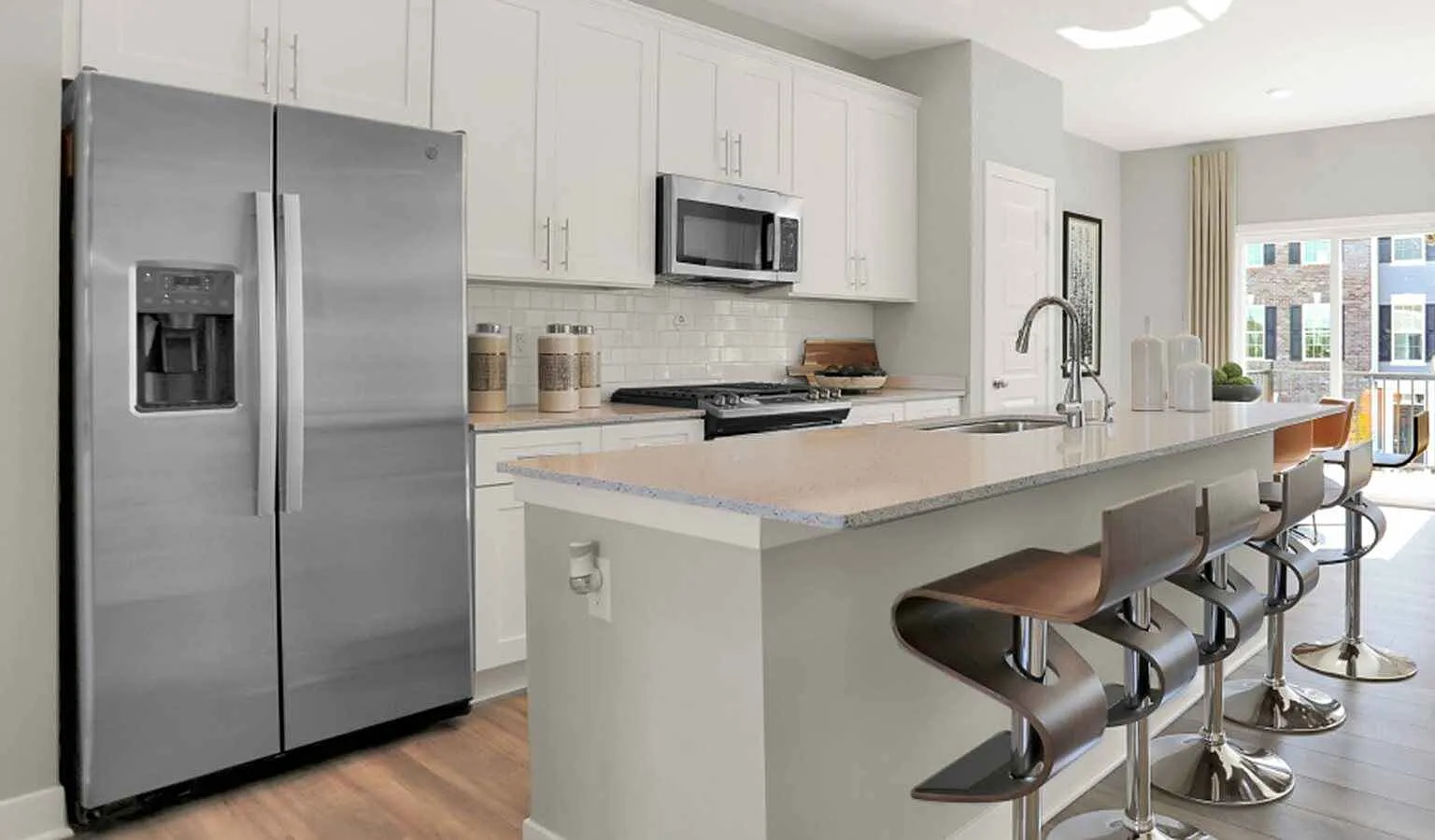 13775 Gatsby Dr — Photo 3
