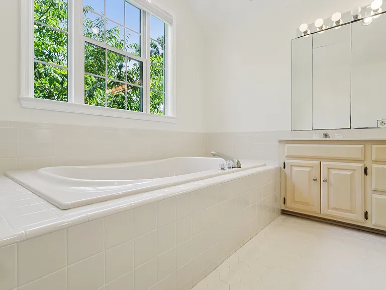 3517 Mott Ln — Photo 39