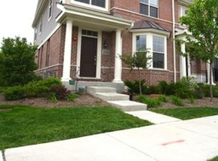 2133 Apple Hill Ln, Buffalo Grove, IL