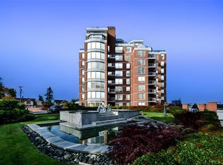 Harbourside, Victoria, BC V8V 4Y2