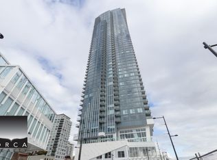 680 Quayside Dr #1704, New Westminster, BC