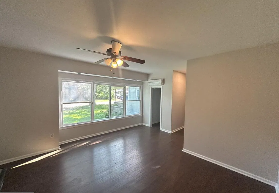 4 bed, 1650 sqft, $2,800 — Photo 1