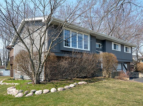 2nd image of 78 Brentwood Ln