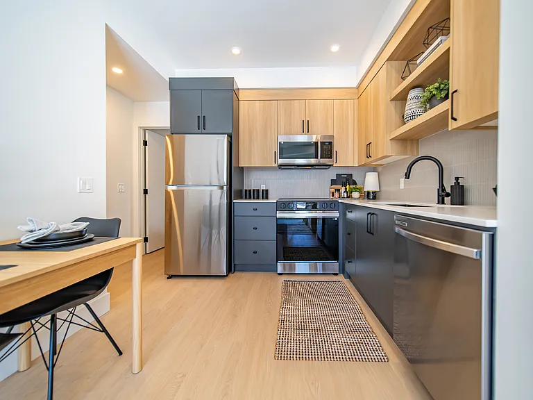 6420 Bowwood Dr NW — Photo 11