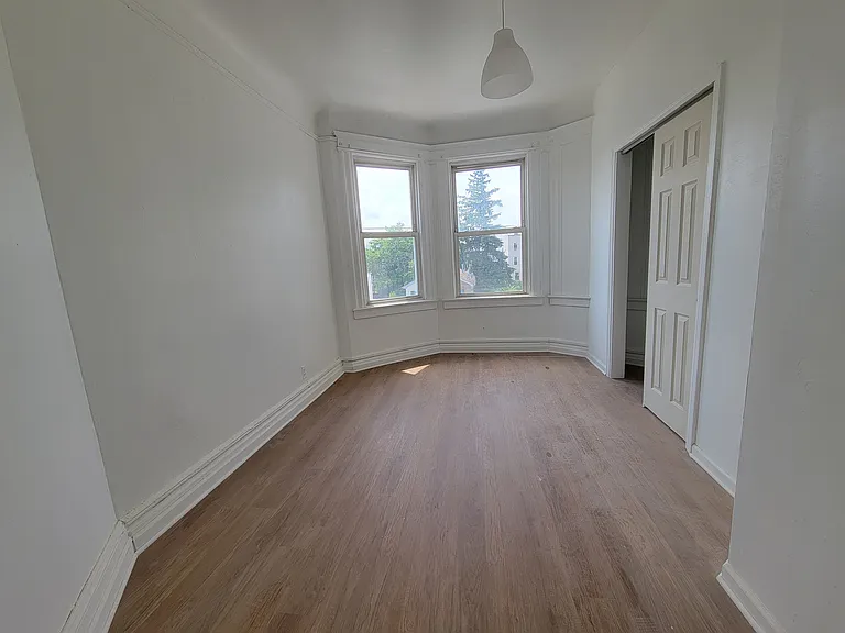 790 S 18th St #3A — Photo 3