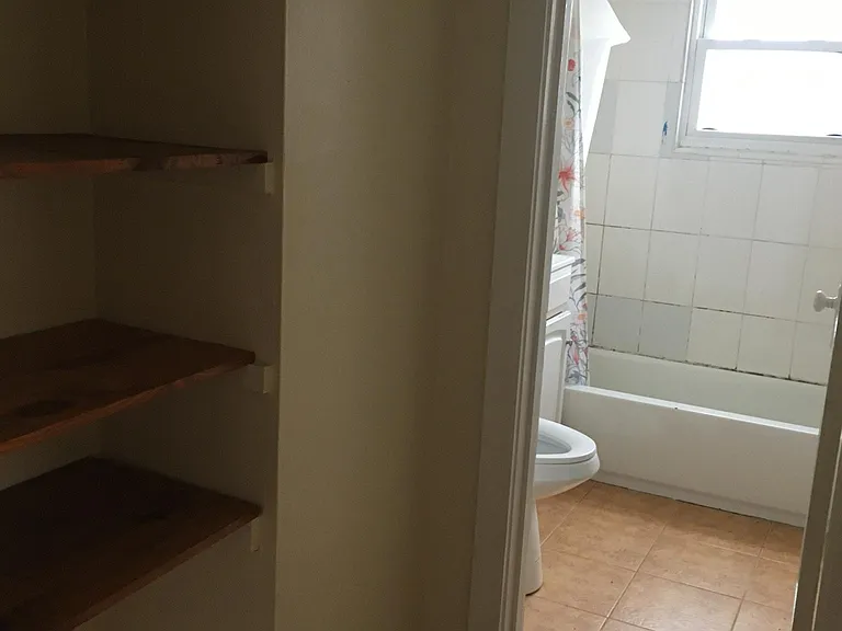91 Hawthorne Dr — Photo 6