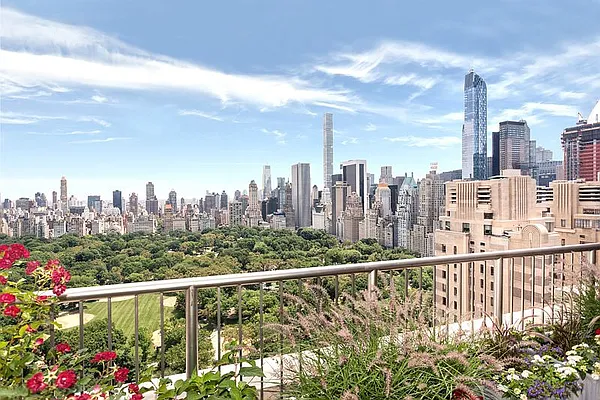 Sold by Brown Harris Stevens | media 10