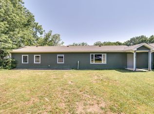 279 Stones River Rd #B, La Vergne, TN 37086
