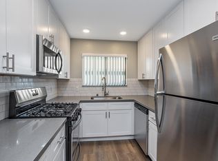 2430 N Naomi St #101, Burbank, CA 91504