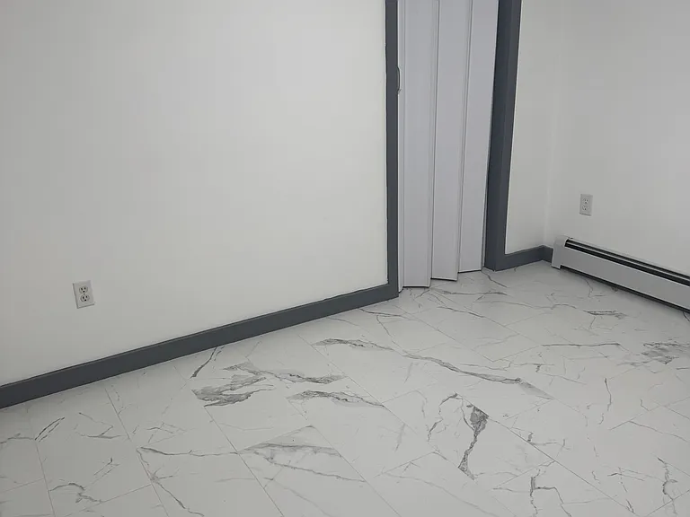 19 Atlantic Ave #BASEMENT — Photo 5