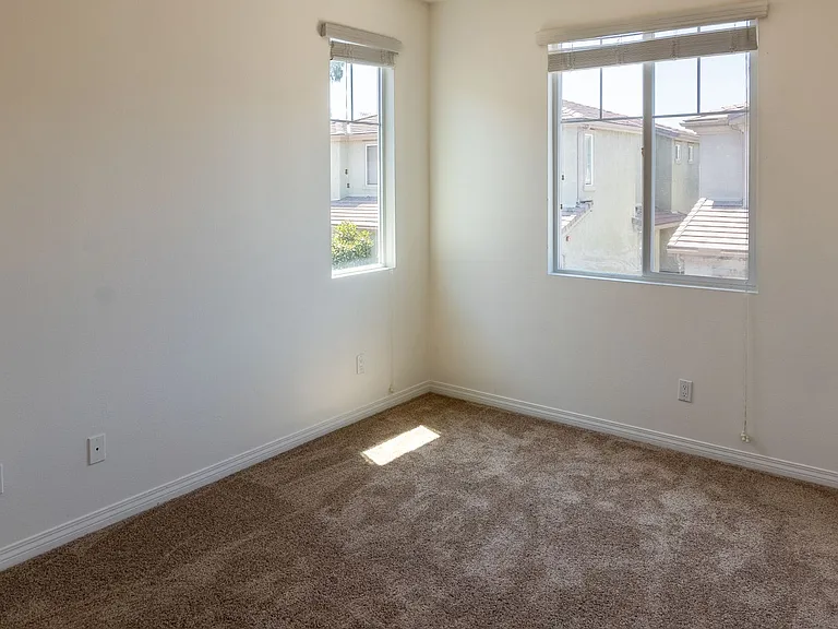 Spacious Townhomes in 22 Unit Gated Community in Spring Valley — Photo 22