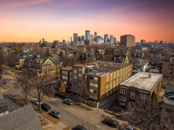 1901 Emerson Ave S APT 208, Minneapolis, MN 55403