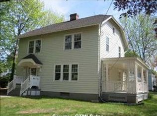 19 Whitman Ave, West Hartford, CT 06107