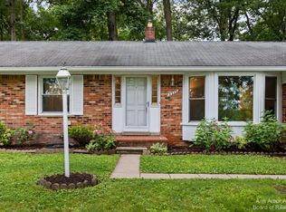 3356 Golfside Rd, Ypsilanti, MI 48197