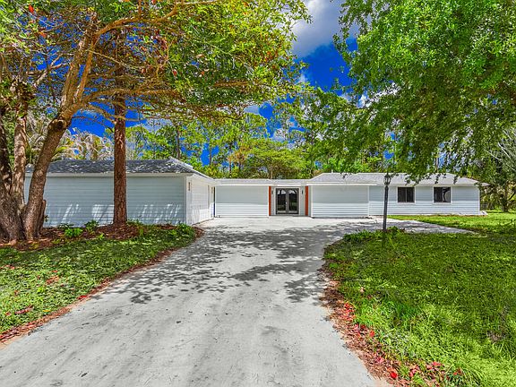3rd image of 8587 SW 18th Avenue