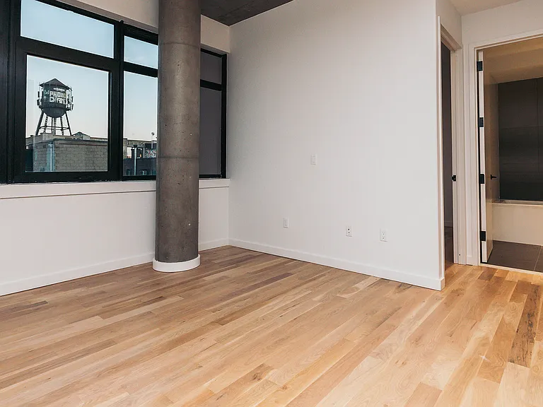 44 Kent St #516 — Photo 3