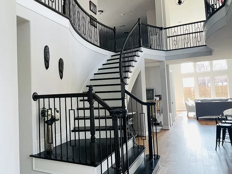 305 Cypress Hill Dr — Photo 7