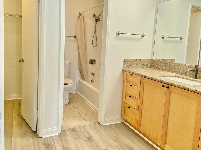 3520 Lebon Dr #5201 — Photo 8