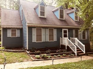 528 Woodman Dr, Fuquay Varina, NC 27526