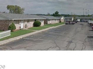 7B-8B Lee Dr, Martinsville, IN 46151