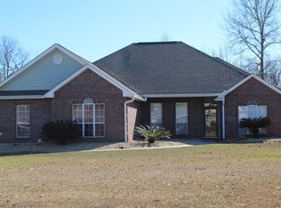 27 Palm Tree Loop, Petal, MS 39465