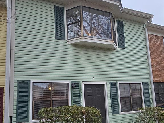 2nd image of 812-8 W Carolina St
