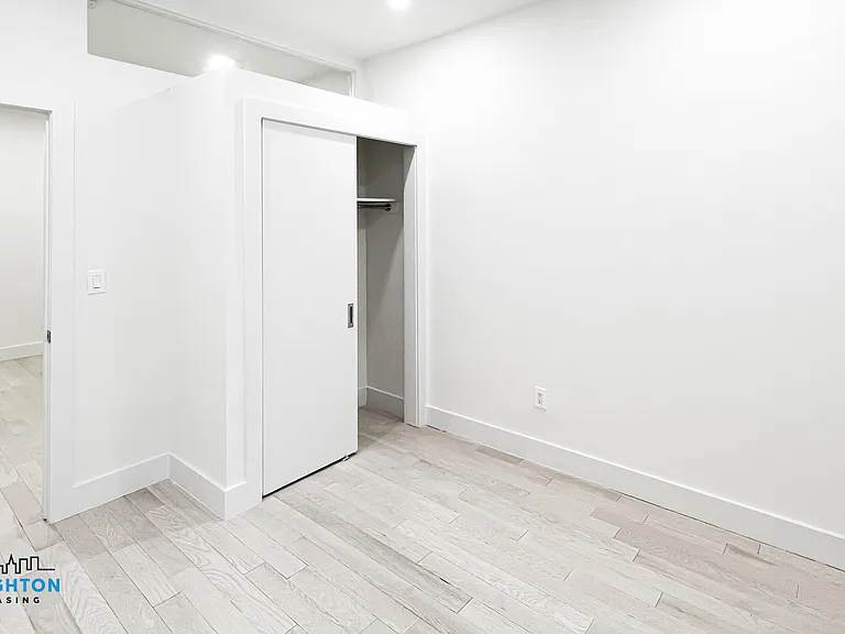 750 Washington Ave #1LL — Photo 8