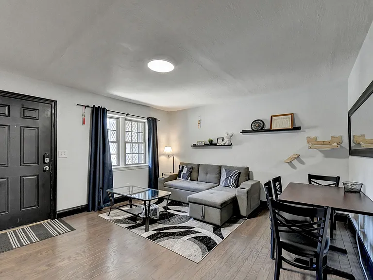 3071 Colonial Way #J — Photo 11