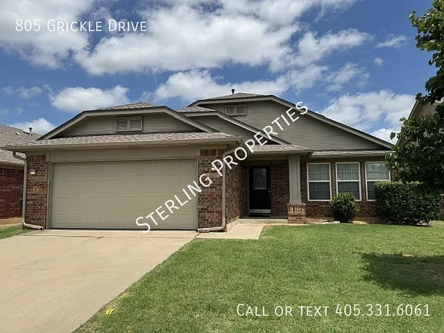 805 Grickle Dr — Photo 1