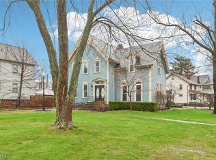 16807 Hilliard Rd, Lakewood, OH 44107